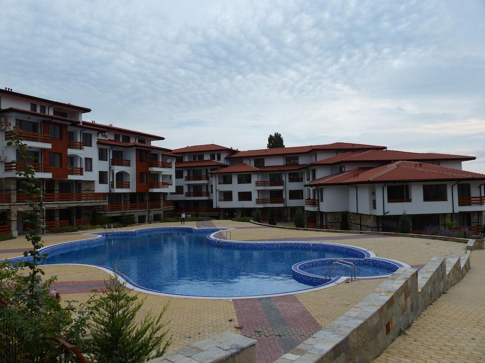 Gardenia Hills Hotel Sunny Beach Exterior foto